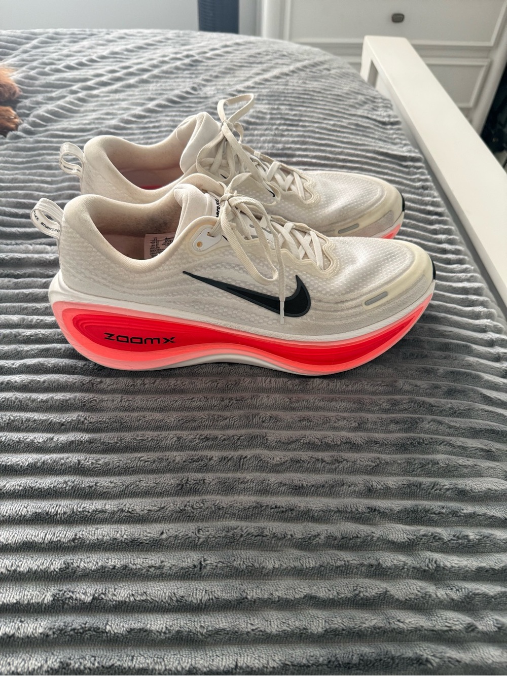 Nike Men’s Vomaro Plus sneaker